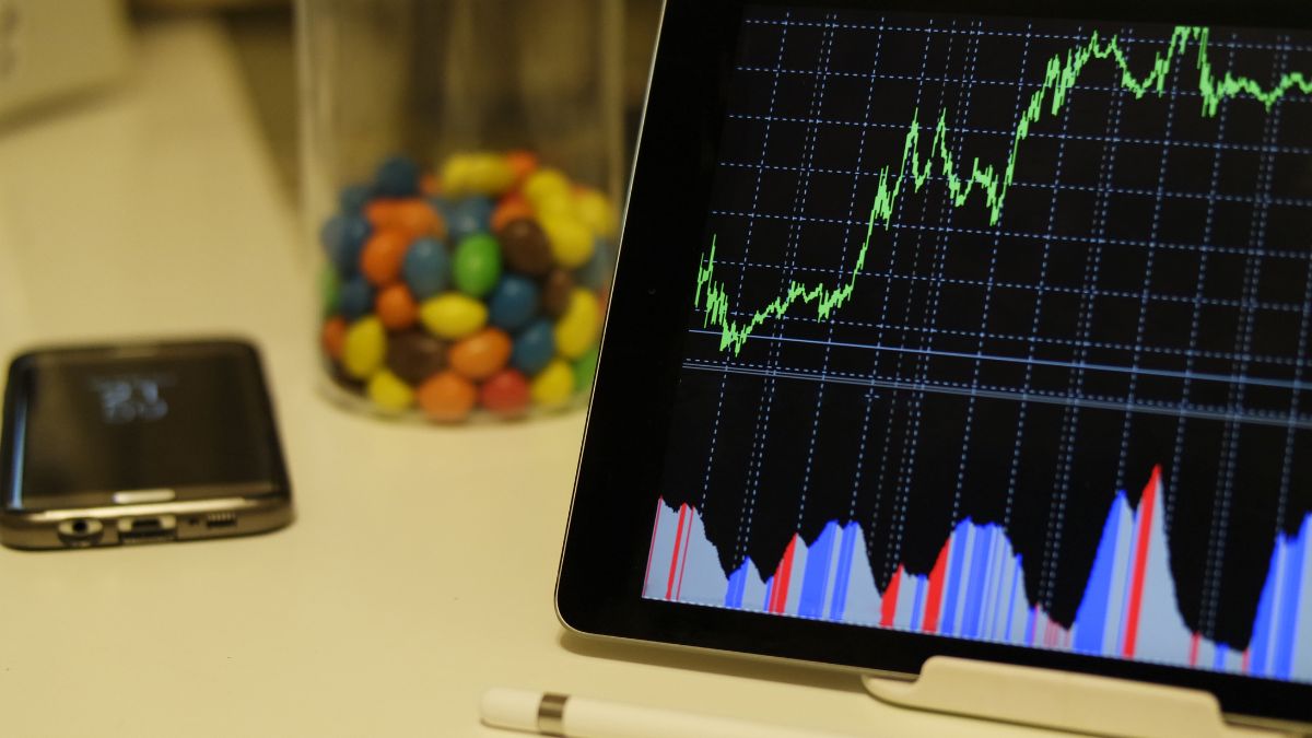Lire la suite à propos de l’article Trade Republic entre sur le marché du non-coté aux côtés d’Apollo et d’EQT