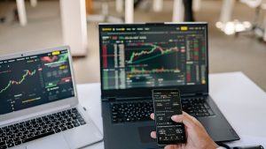 Lire la suite à propos de l’article Voici notre top 10 des brokers MT5 pour le trading Forex et CFD