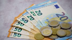 Lire la suite à propos de l’article Inflation : 77 % des Français voient leur pouvoir d’achat baisser, certains en viennent à sauter des repas